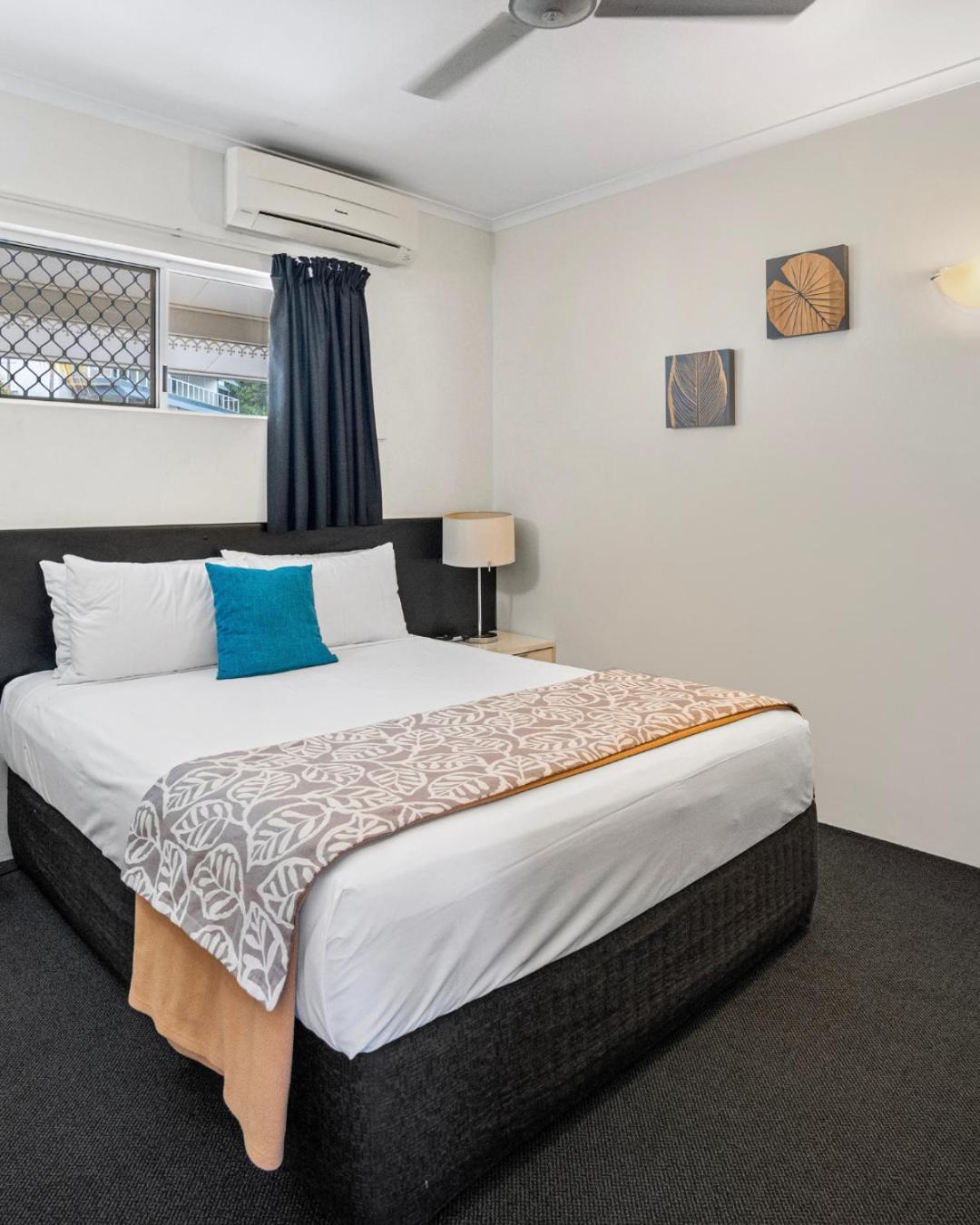 Colonial Palms Motor Inn Airlie Beach Exterior photo